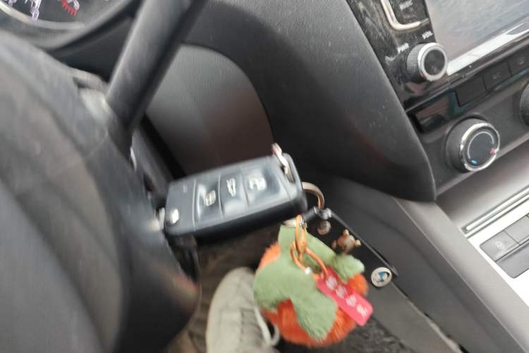 Used Skoda Octavia 2015 1.6L Manual Yijie Edition
