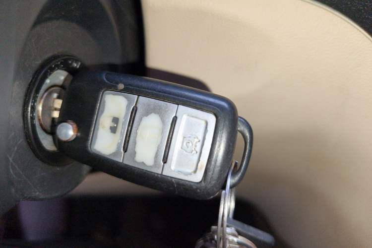 Used Dongfeng Fengon 360 2015 1.5L Manual Comfort II 7-Seater
