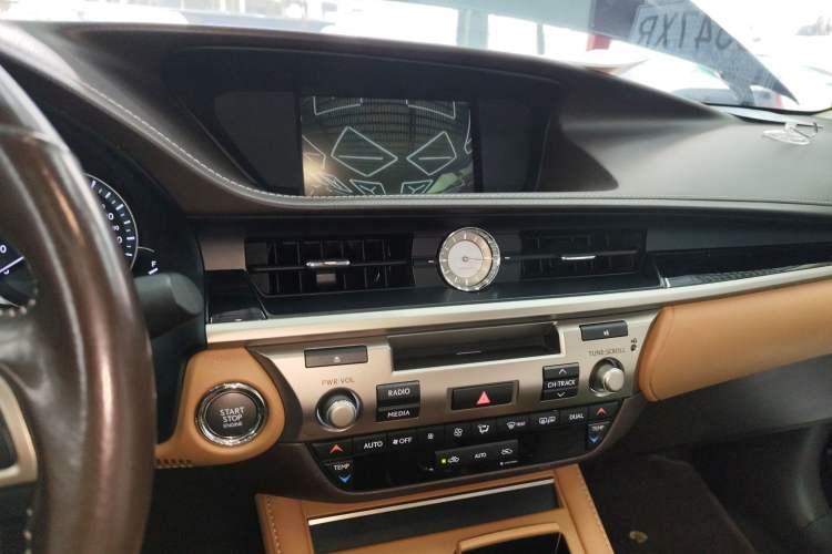 Used Lexus ES 2015 200 Elite Edition
