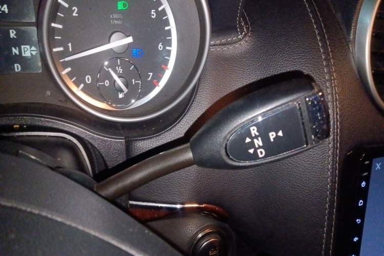 Used Mercedes-Benz GL-Class  Gear Lever