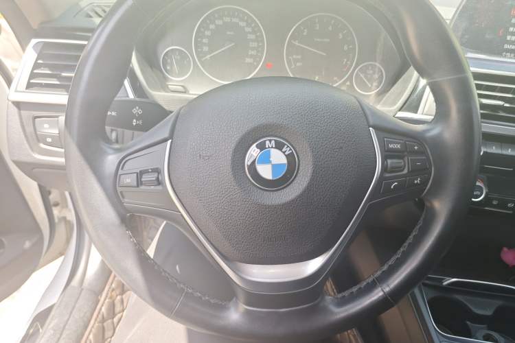 Used BMW 3 Series 2018 320Li Fashion Model

