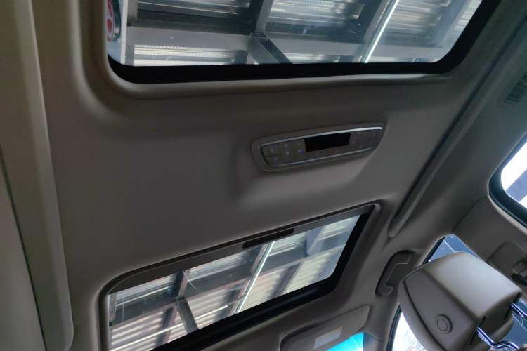 Used Buick GL8 2017 ES 28T Luxury Model China V Standard