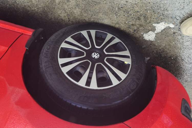 Used Volkswagen Polo 2013 1.4L Manual Fashion Edition
