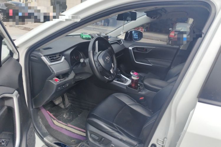 Used Toyota Wildlander 2022 2.0L CVT Two-Wheel Drive Leading Edition