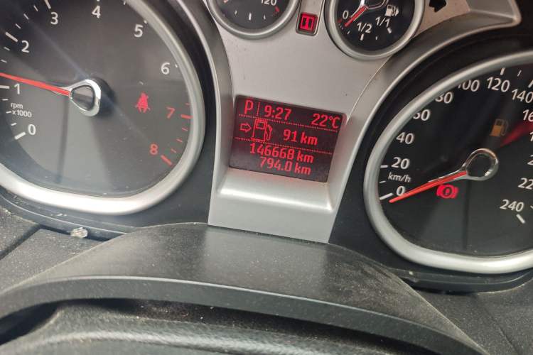 Used Ford Focus 2013 Hatchback Classic 1.8L Automatic Base Model