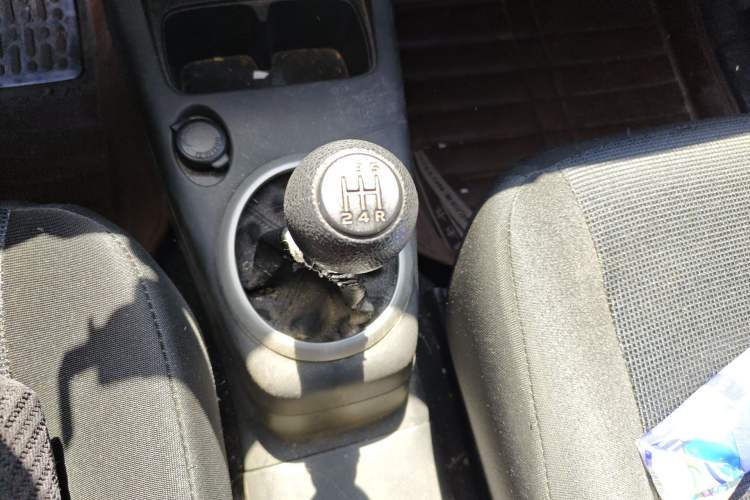 Used Suzuki Swift 2011 1.5L Manual Fashion Edition
