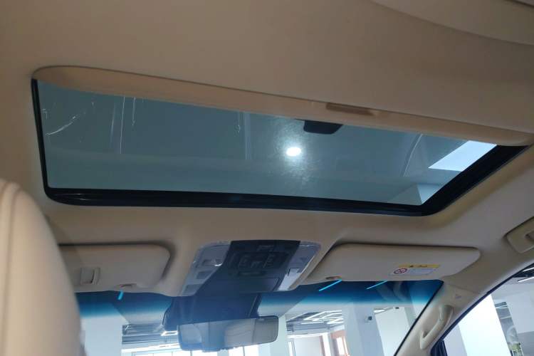 Used Toyota Vellfire 2020 Dual-Engine 2.5L HV Prestige Edition Headliner