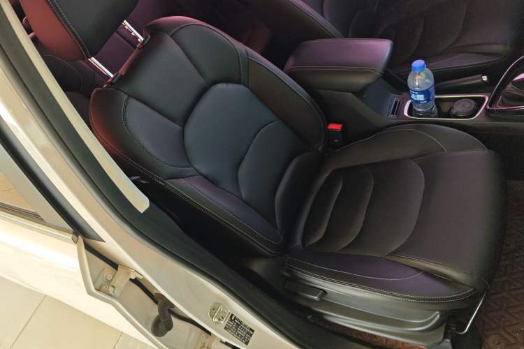 Used Baojun 530 2019 1.5T CVT Luxury Model 7 Seats China V Emission Standard
