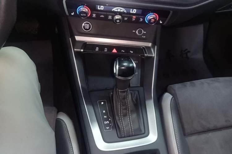 Used Audi Q3 2023 35 TFSI Fashion Dynamic Model (1.4T)