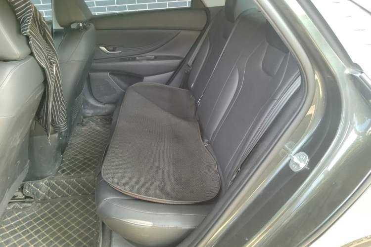 Used Hyundai Elantra 2023 1.5L CVT GLX Elite Edition
