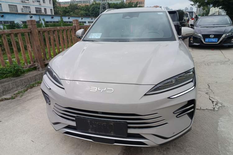 Used BYD Song PLUS New Energy 2025 DM-i 112KM Prestige Model
