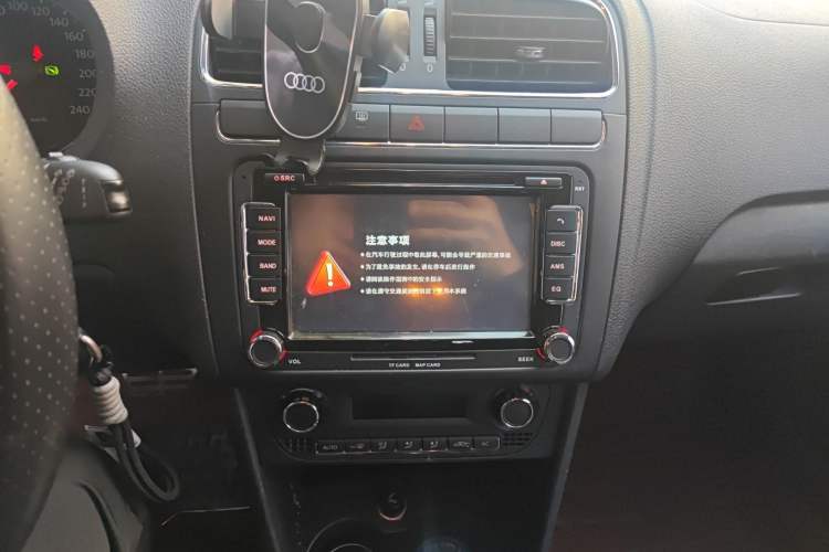 Used Volkswagen Polo 2012 1.6L Cross Polo Automatic Transmission
