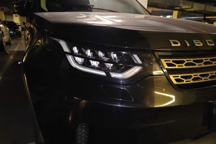 Used Land Rover Discovery 2020 3.0 SC V6 SE