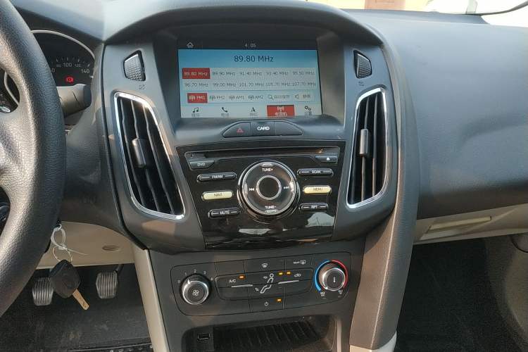 Used Ford Focus 2017 Sedan 1.6L Manual Comfort Plus SmartDrive Edition