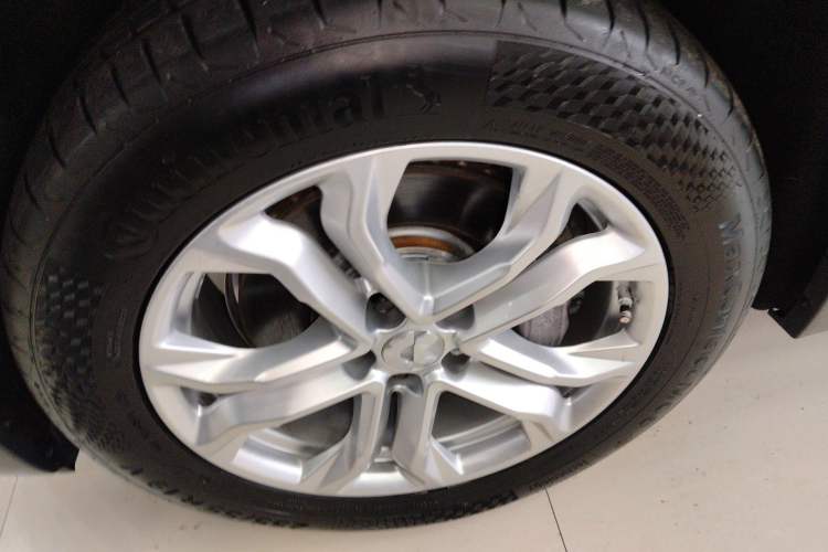 Used Nio ES8 2018 355 km Base Version 7-Seater Edition