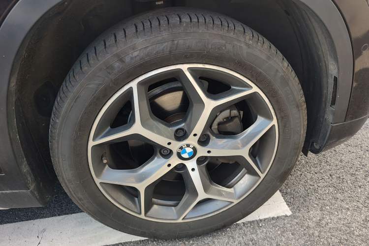 Used BMW X1 2016 sDrive18Li Luxury Model