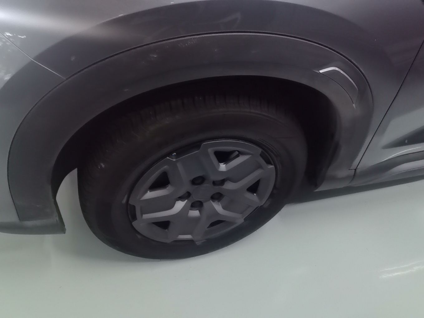 BYD Yuan UP 2025 Intelligent Driving Version 401 KM Dynamic Edition — снимка 10