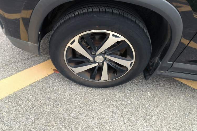 Used FORTHING T5 2021 1.6L Manual Luxury Model
