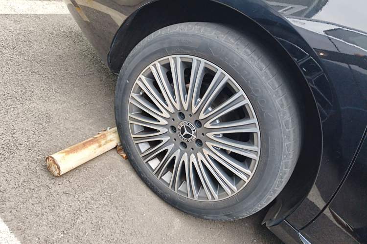 Used Mercedes-Benz E-Class 2021 Facelift E 300 L Stylish Edition