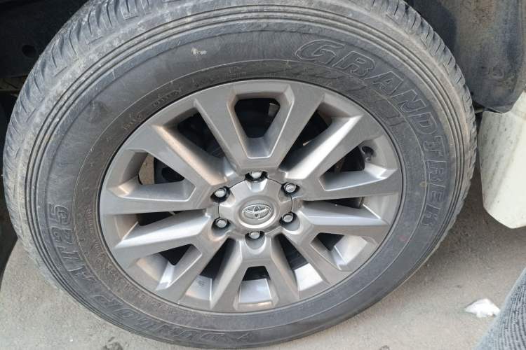 Used Toyota Prado 2018 3.5L Automatic SX
