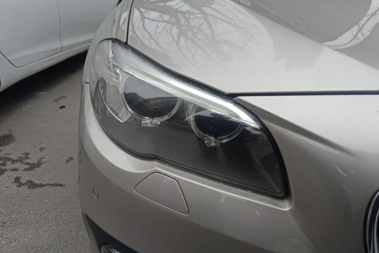 Used BMW 5 Series 2014 525Li Leading Model