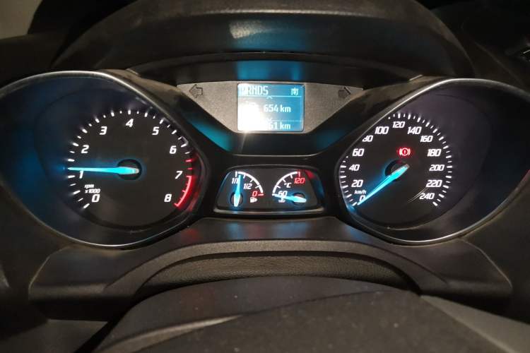 Used Ford Kuga 2015 1.5L GTDi Two-Wheel Drive Fashion Edition
