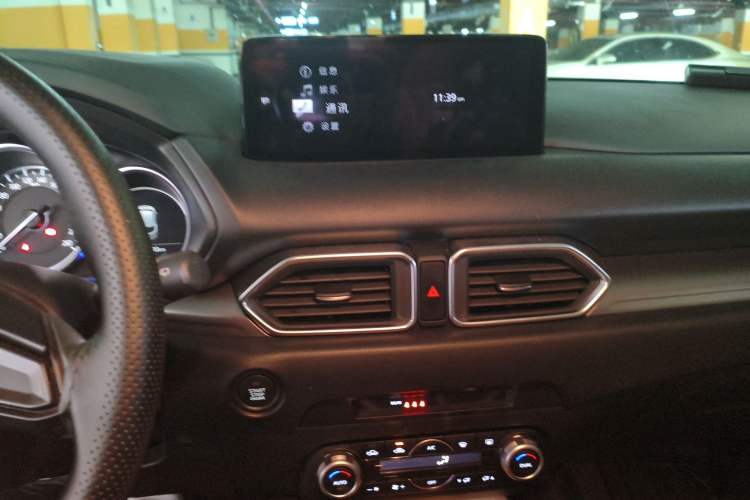 Used Mazda CX-5 2022 2.0L Automatic Two-Wheel Drive Comfort Version Audio And AC Panel