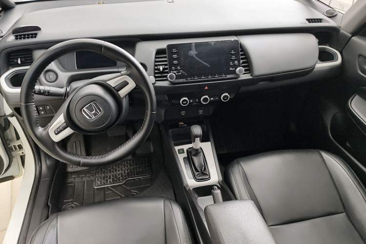 Used Honda Fit 2021 1.5L CVT Trend Edition Center Console