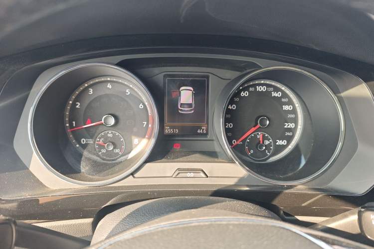 Used Volkswagen Tiguan L 2018 330TSI Automatic Two-Wheel Drive Luxury Edition