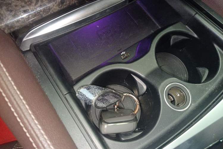 Used BMW 5 Series 2020 525Li M Sport Package Vehicle Key