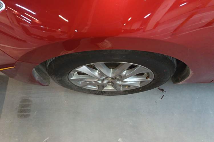 Used Mazda 3 Axela 2017 Sedan 1.5L Automatic Comfort Model Emission Standard China V