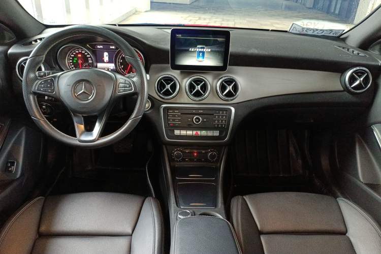 Used Mercedes-Benz CLA 2017 Facelifted CLA 200 Stylish Edition Center Console