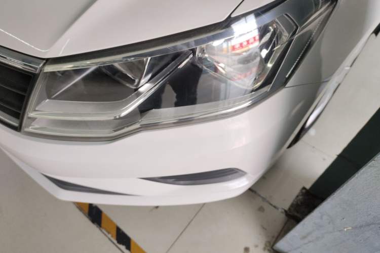 Used Volkswagen Jetta 2017 1.5L Manual Fashion Edition
