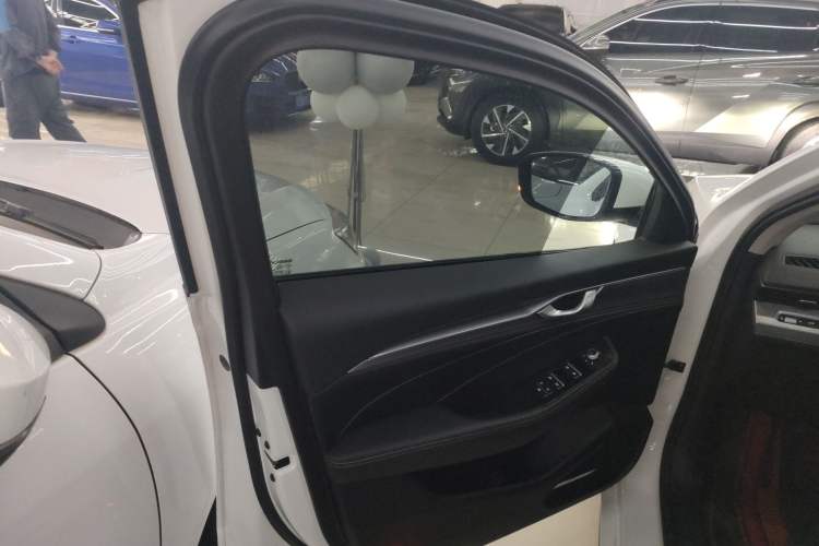 Used Geely Auto Preface 2021 2.0TD Luxury Version
