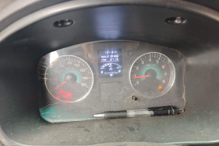 Used Jinbei New Hiace X30L 2016 1.5L Business Edition Van DLCG14 Instrument Cluster