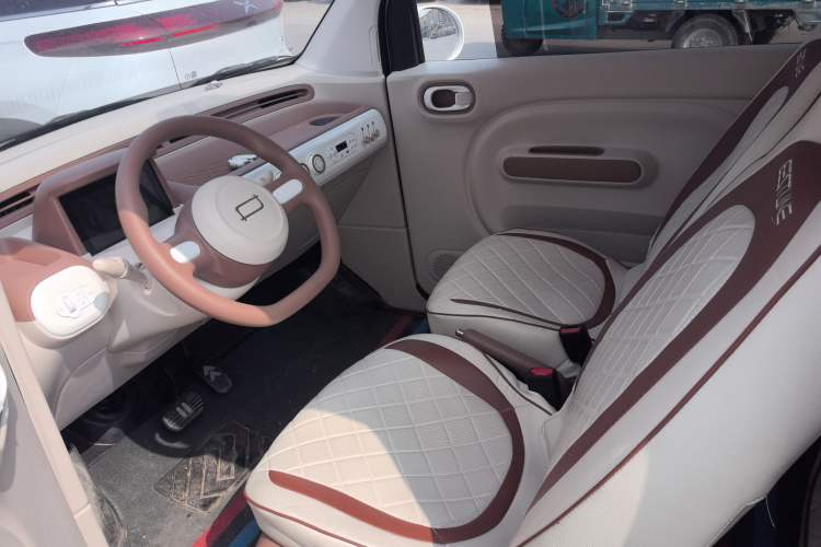 Used Bestune Pony 2026 222km Colorful Horse Left Front Seat