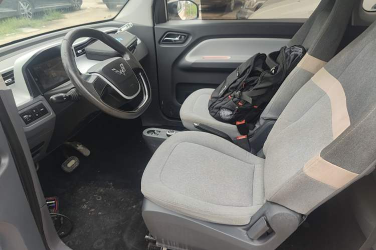 Used Wuling Hongguang MINIEV 2021 Macaron Premium Model – Lithium Iron Phosphate
