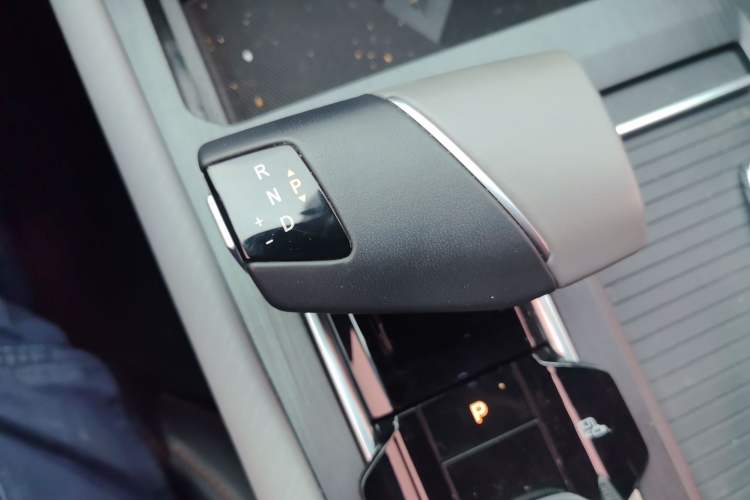 Used CHANGAN CS75 PLUS 2022 2nd Generation 1.5T Automatic Prestige Version
