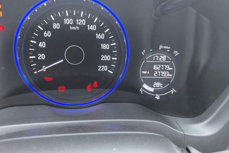 Used Honda Vezel 2017 1.8L CVT Front-Wheel Drive Pioneer Edition