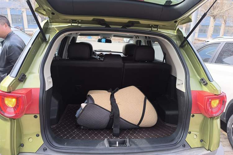 Used BAIC Off-Road BJ20 2016 1.5T Manual Luxury Model Trunk