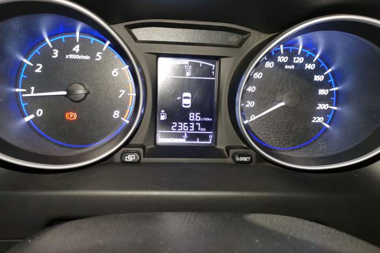 Used FORTHING Joyear X5 2015 1.6L Manual Luxury Model
