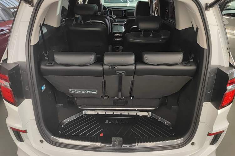 Used Honda Elysion 2016 2.4L Style Edition
