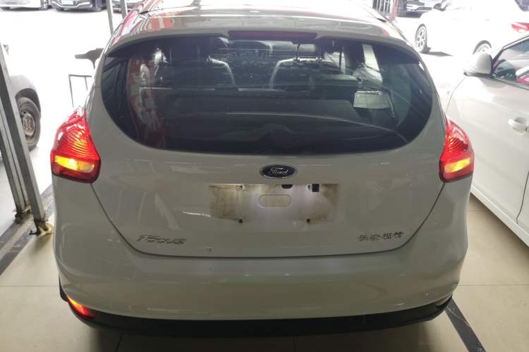 Used Ford Focus 2017 Hatchback 1.6L Automatic Comfort Plus SmartDrive Edition
