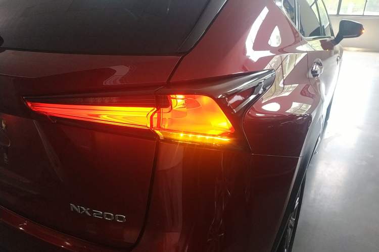 Used Lexus NX 2017 200 Front-Wheel-Drive X-Trail SE Edition