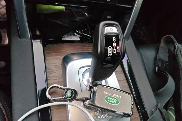 Used Land Rover Discovery Sport New Energy 2022 P300e Performance Tech Edition