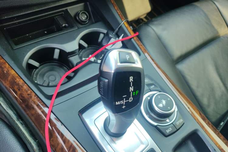 Used BMW X5 2011 xDrive35i Luxury Model
