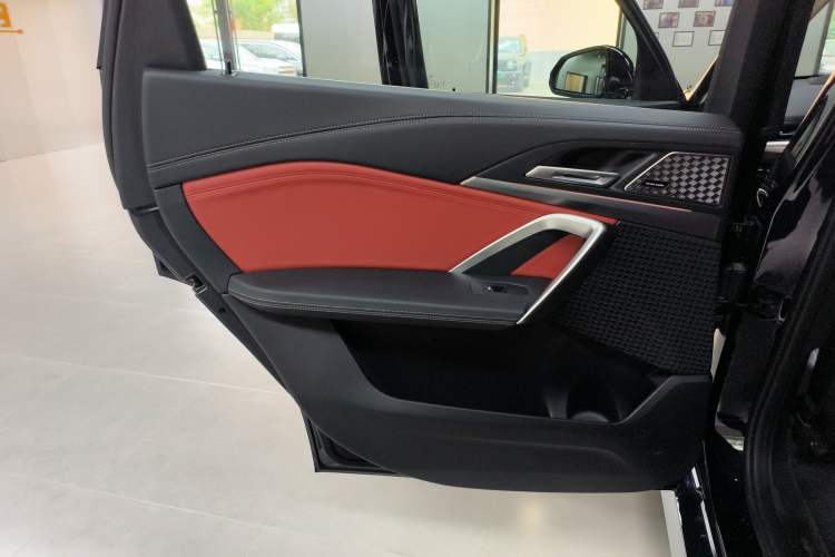 Used BMW iX1 2023 xDrive30L M Sport Package
