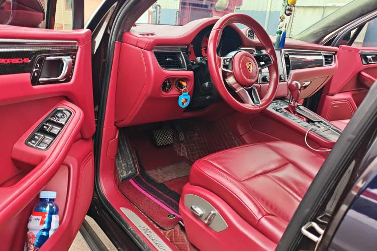 Used Porsche Macan 2017 Macan 2.0T
