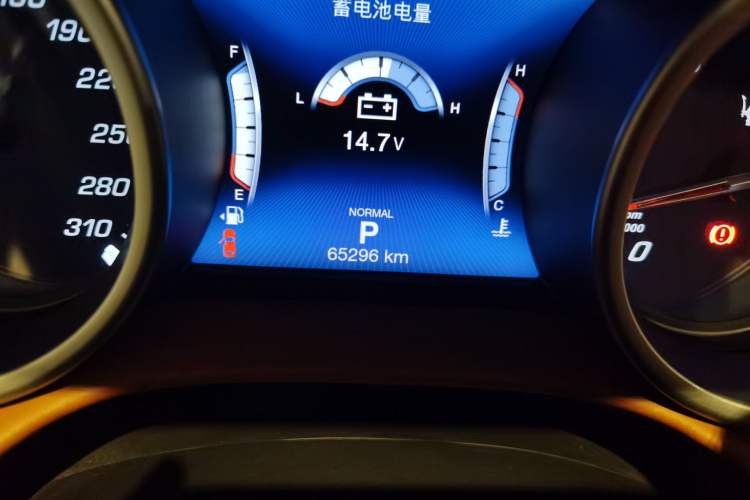 Used Maserati Ghibli 2019 3.0T Luxury Edition China V Standard Odometer Close Up