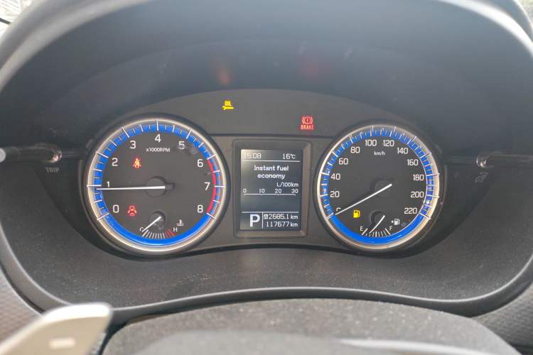 Used Suzuki S-Cross 2014 1.6L CVT Two-Wheel Drive Elite Version